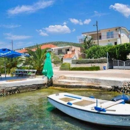 Apartman Mila Marina Zewnętrze zdjęcie