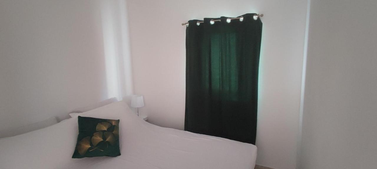 Apartman Mila Marina Zewnętrze zdjęcie